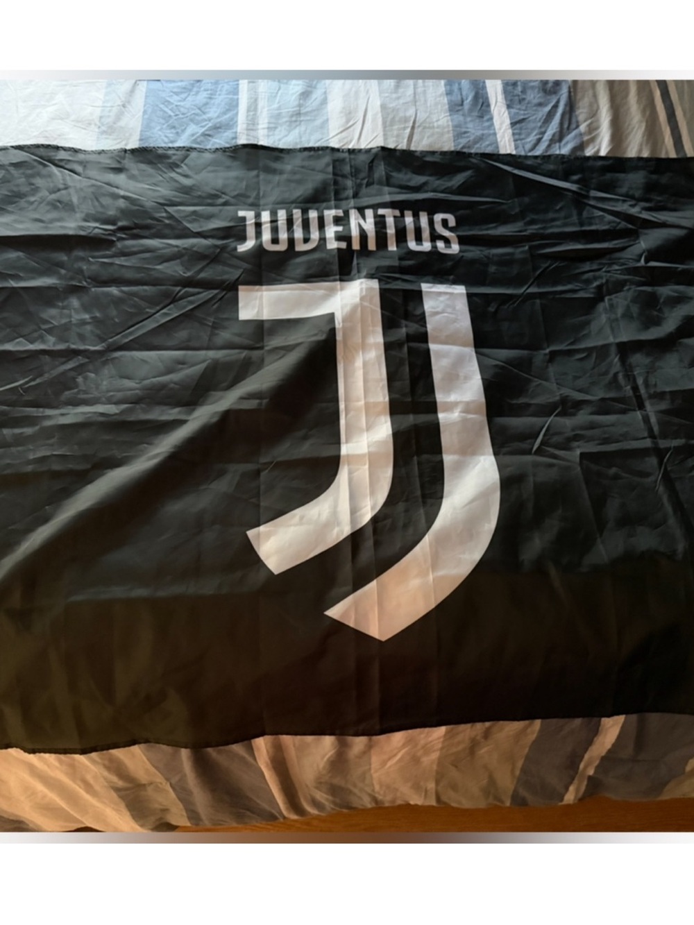 JUVENTUS FC LARGE MAST FLAG 5'‎ x 3' JUVE FOOTBALL/ Soccer Official Merchandise